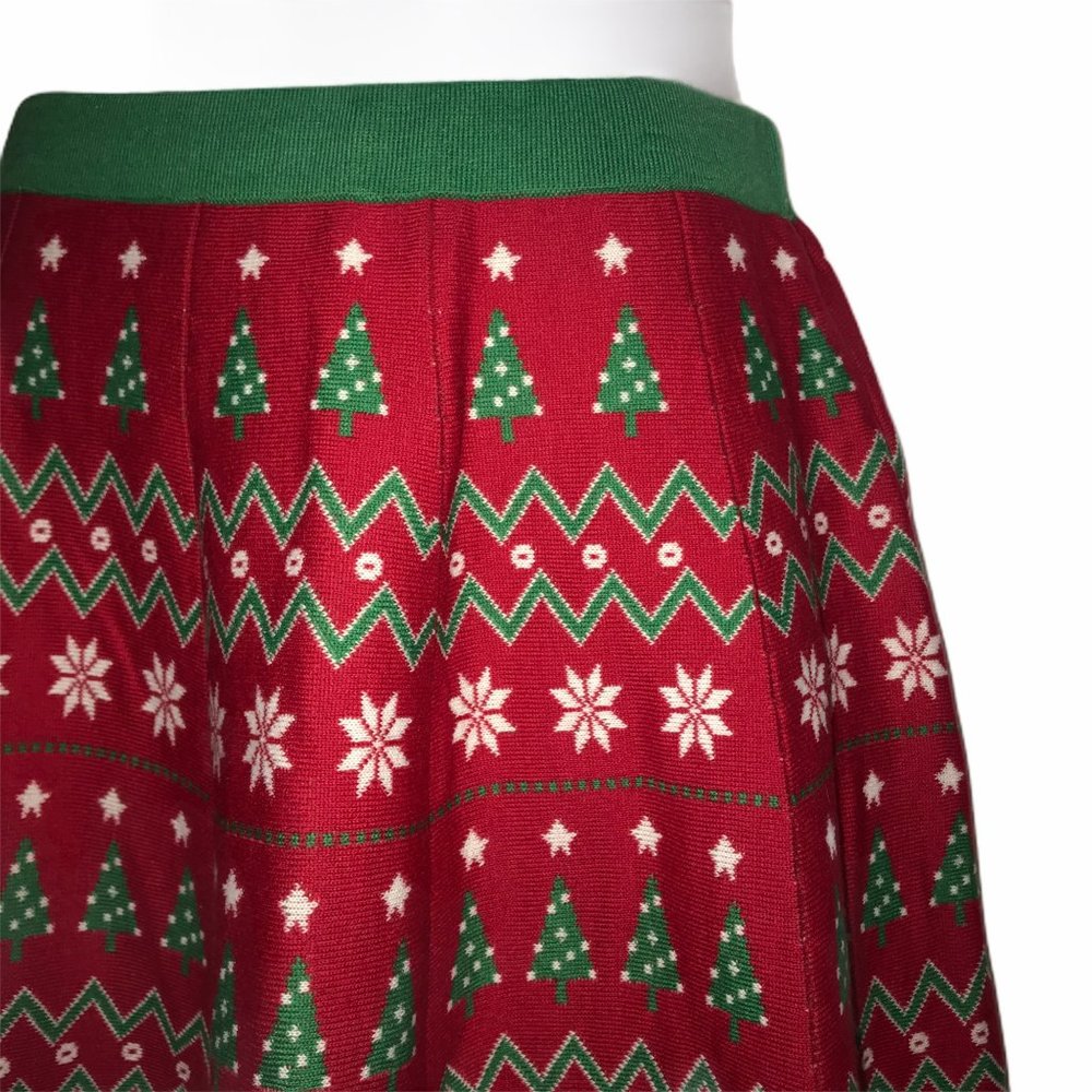 NWT It's Our Time Red Christmas Sweater Skirt XL - Picture 3 of 6